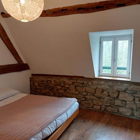 Вилла La Belangerie Saint-Loup  Экстерьер фото